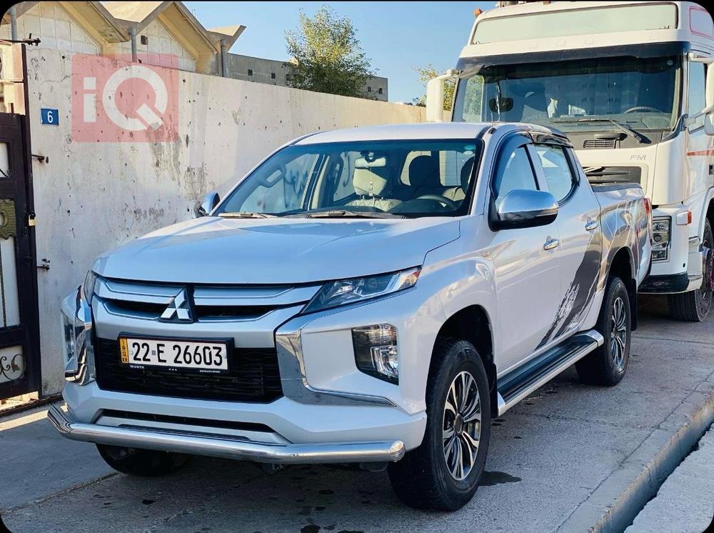ميتسوبيشي L200